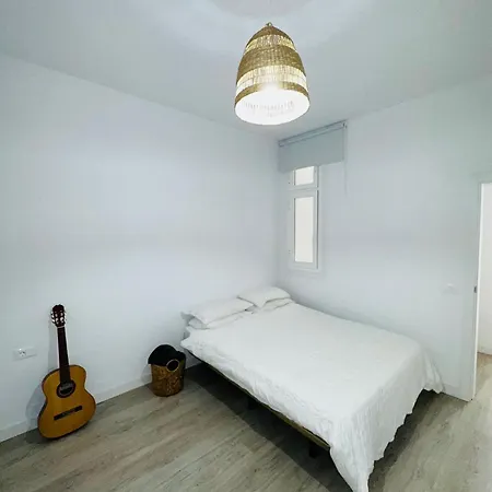 Апартаменты Modern & Comfortable Cristianos - Free Wifi Лос Кристианос
